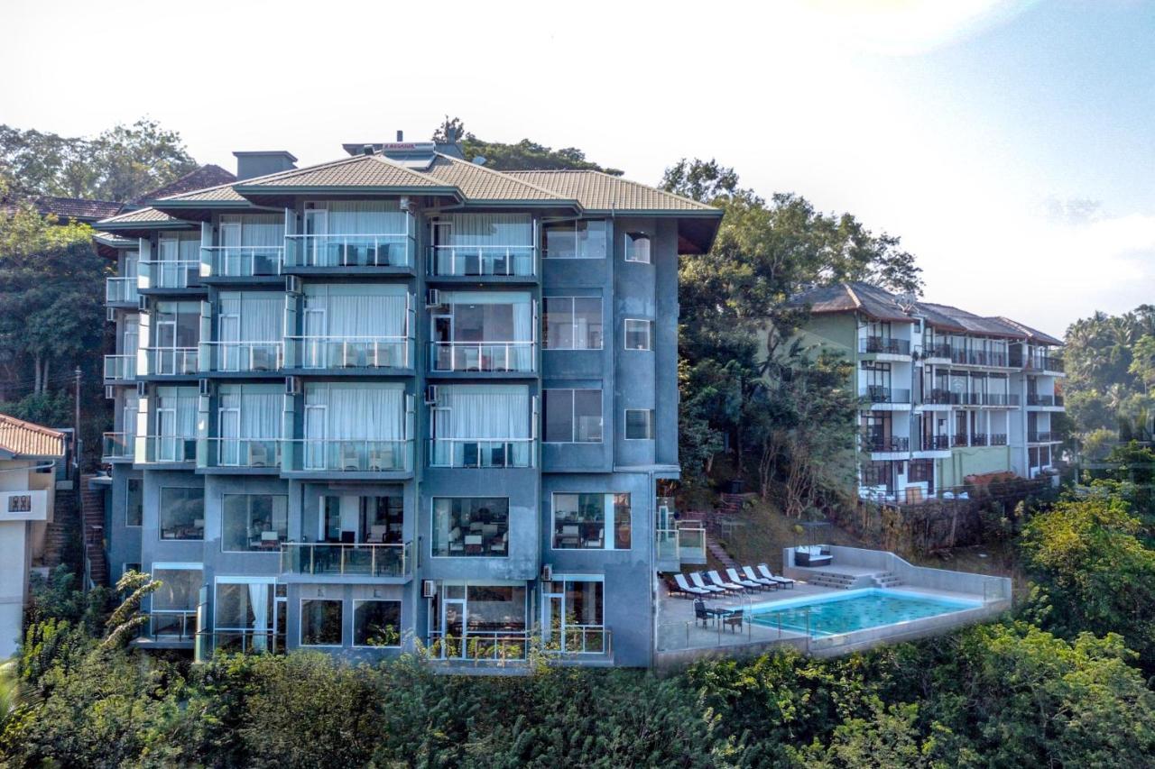 Mount Blue Kandy Luaran gambar