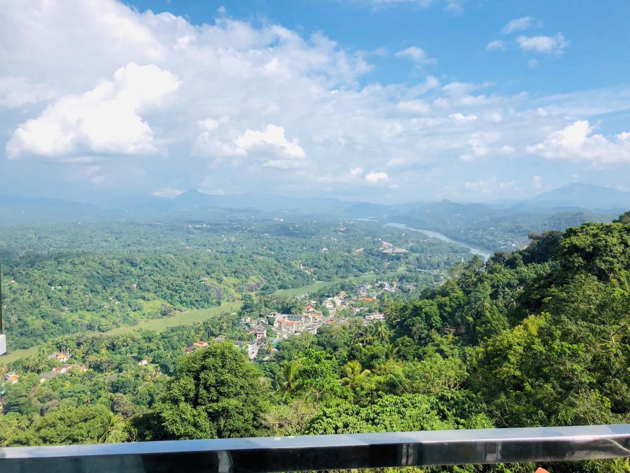 Mount Blue Kandy Luaran gambar
