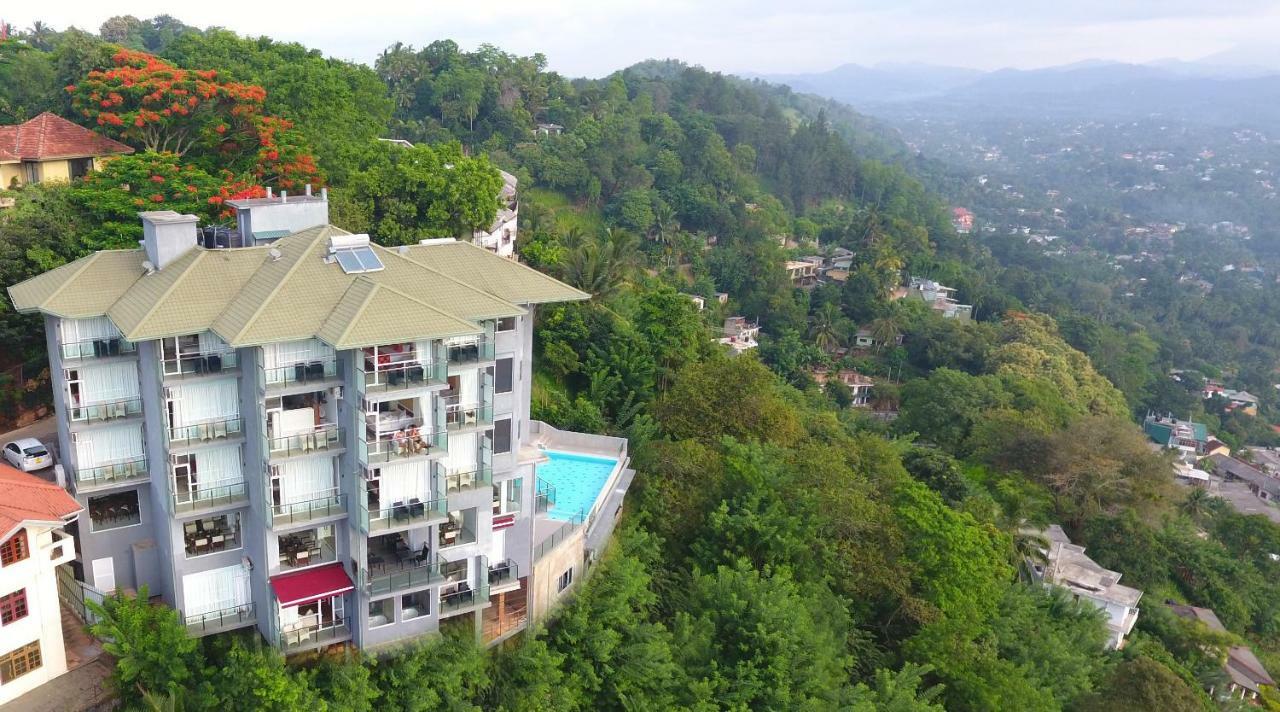 Mount Blue Kandy Luaran gambar